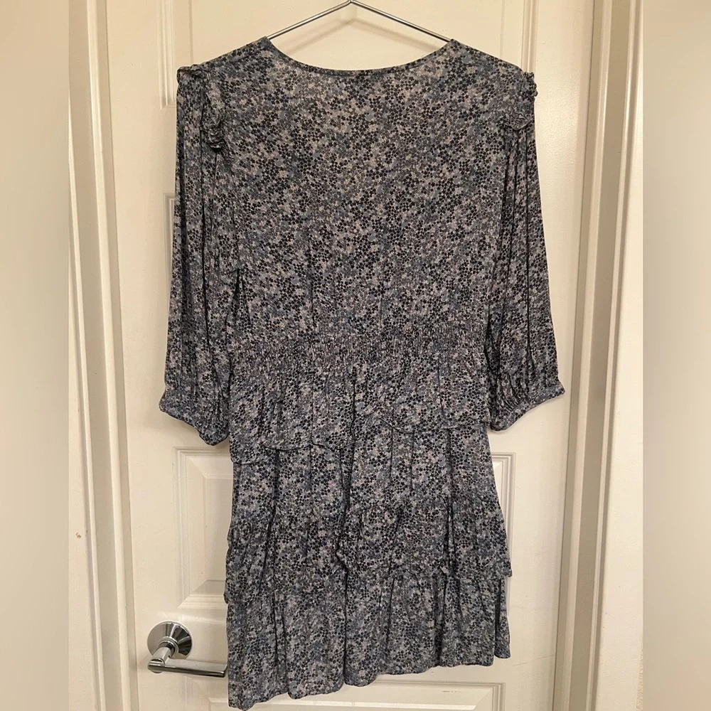 Dress Forum Blue Ditsy Floral Dress, Women's Size Medium‎